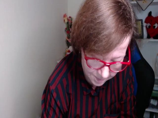 Live sex webcam photo for Adele_69 #271263358