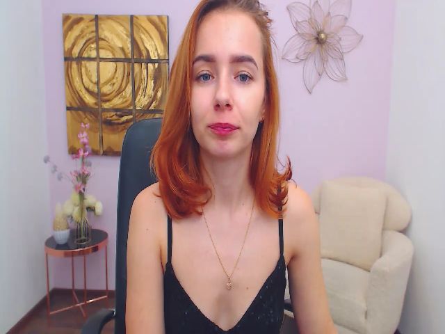 Live sex webcam photo for MircellaGrey #271258036