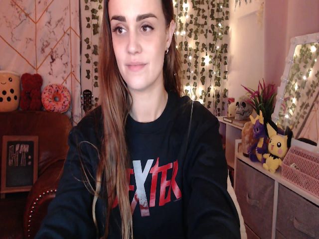 Live sex webcam photo for AudryLikes #271258173