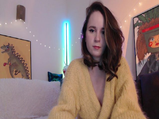 Live sex webcam photo for LizzyPeach #271267808