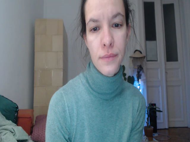 Live sex webcam photo for PetitePinkie #271269185