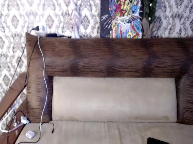 Live sex webcam photo for Sendmeanange1 #271259721