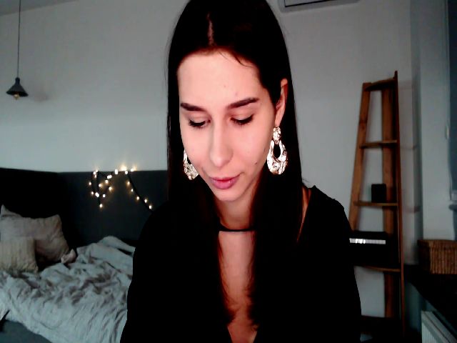 Live sex webcam photo for LeValeriya #271267669