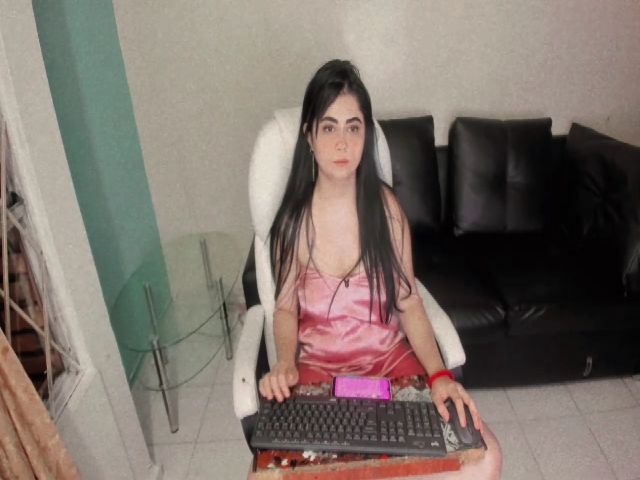 Live sex webcam photo for valentina_lo #271269106