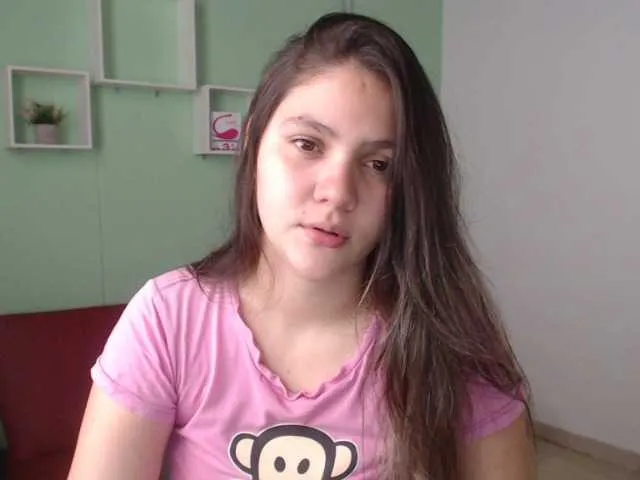 Live sex webcam photo for hanna-queen21 #271262267