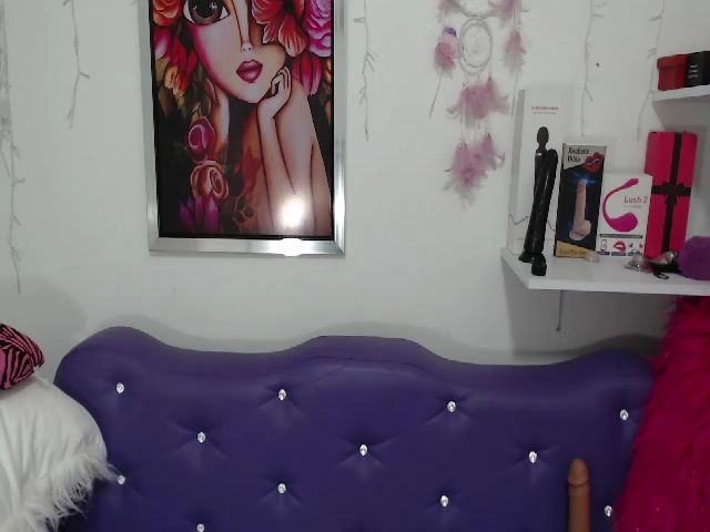 Live sex webcam photo for daddys_girl_x #271268042