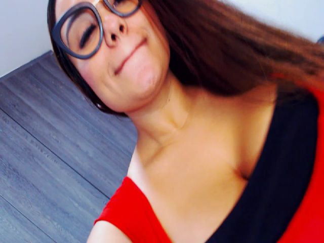 Live sex webcam photo for ANGE_TIS #271262879