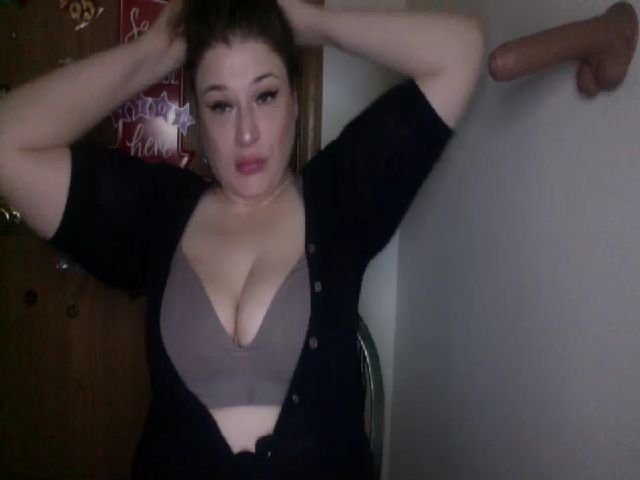 Live sex webcam photo for Oephilia #271262829