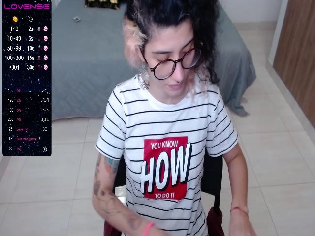 Live sex webcam photo for Myzore #271256506