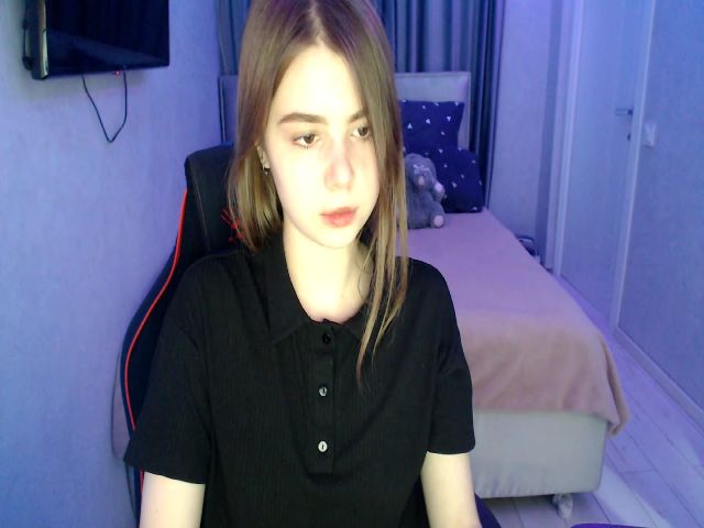 Live sex webcam photo for TriplePrinces #271257726