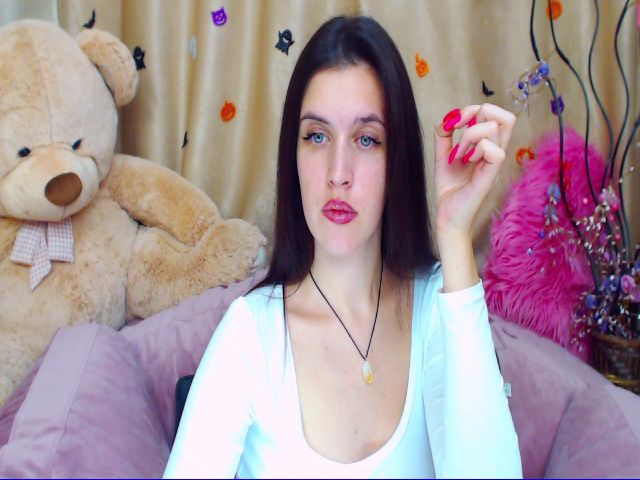 Live sex webcam photo for BlueAbelle #271268653