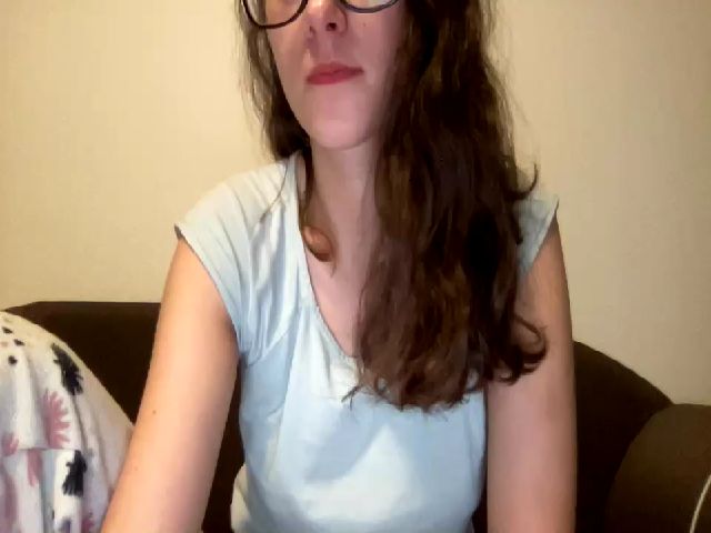 Live sex webcam photo for Kriss1924 #271268217