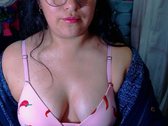 Live sex webcam photo for briana-kisses #271256106