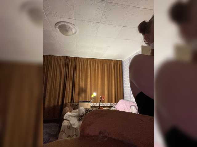 Live sex webcam photo for ShySexyBaby #271265466