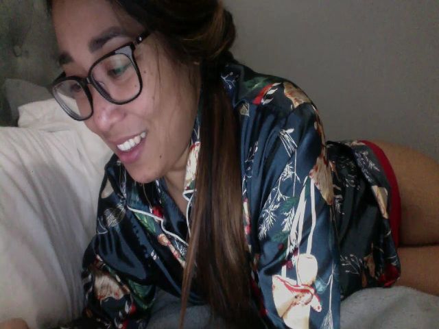 Live sex webcam photo for NewKristine23 #271268348