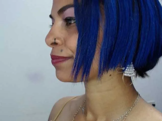 Live sex webcam photo for malagarose #271256171
