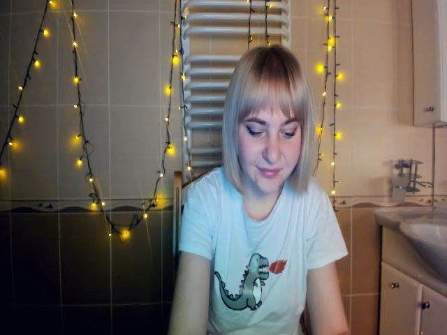 Live sex webcam photo for HannaLismont #271256685