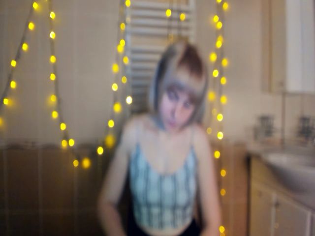 Live sex webcam photo for HannaLismont #271267573