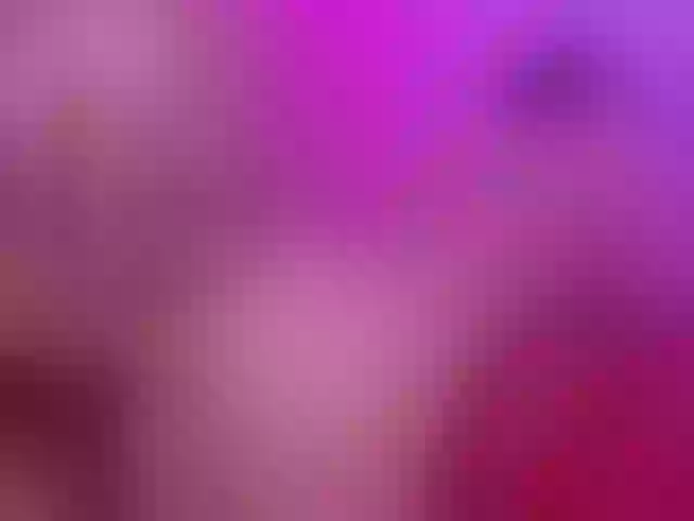 Live sex webcam photo for sweetroom77 #271261679