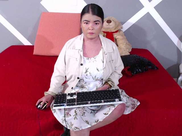 Live sex webcam photo for emma-lo #271262645