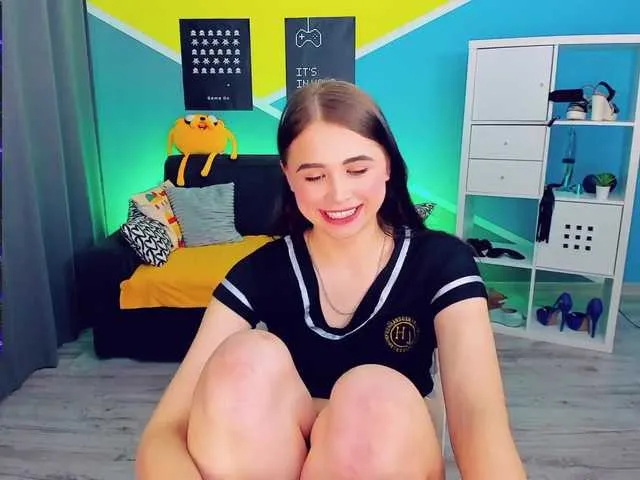 Live sex webcam photo for JenyBary #271261768