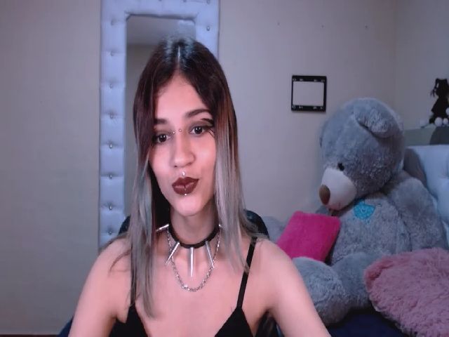 Live sex webcam photo for ElektraLane #271256264