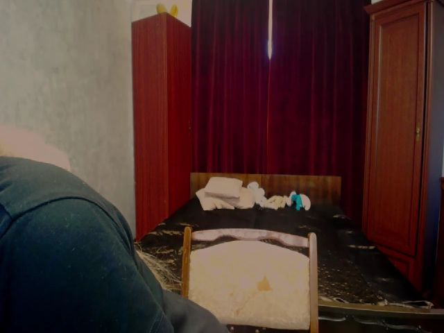 Live sex webcam photo for Sweet__cheeks #271260872