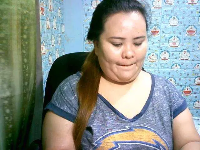 Live sex webcam photo for Asianlyn #271255429