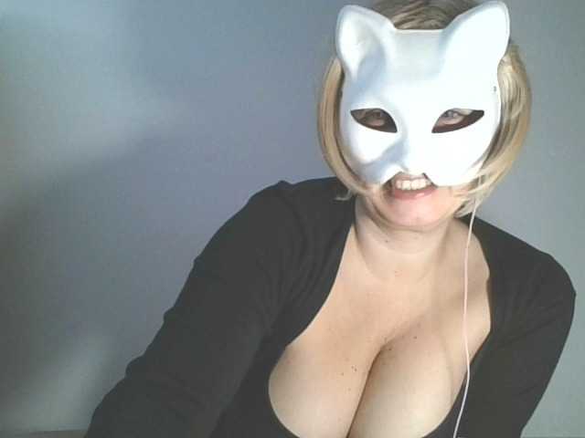 Live sex webcam photo for laslizaza #271276863