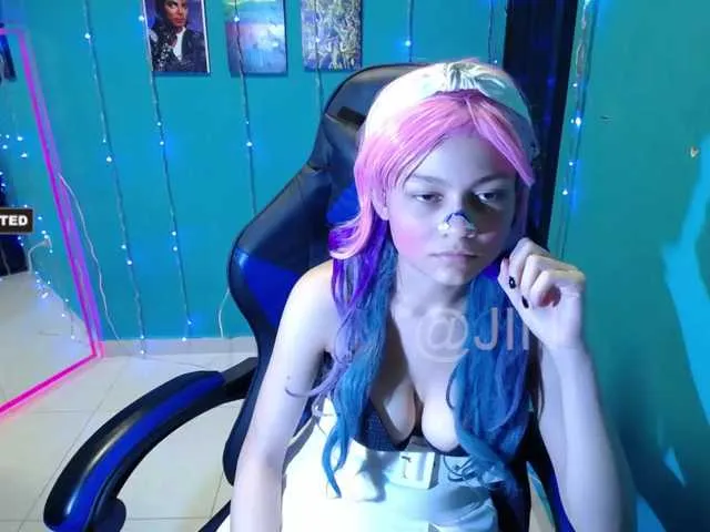 Live sex webcam photo for parkjin #271273863