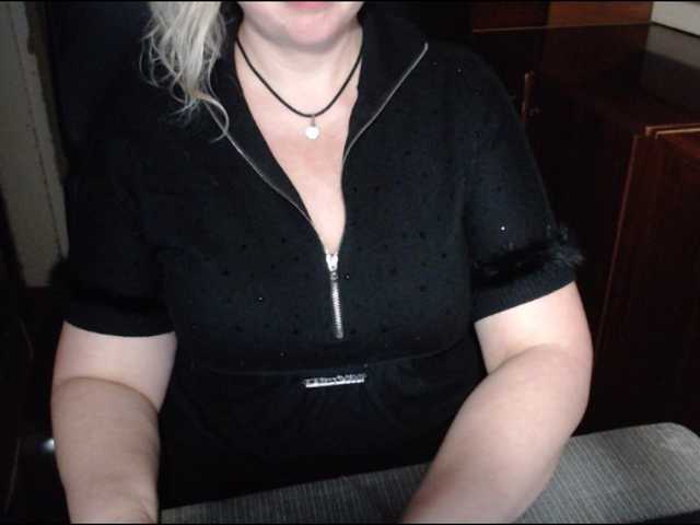 Live sex webcam photo for Alisa1917 #271281122