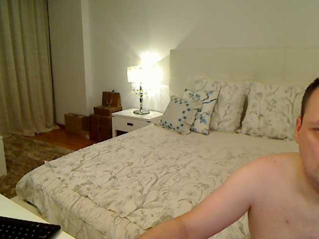 Live sex webcam photo for desire4xxx #271269683