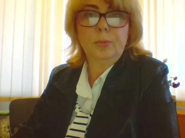 Live sex webcam photo for Luiziana111 #271276524