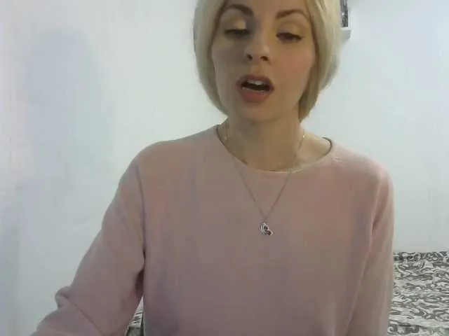 Live sex webcam photo for Nymphaea #271276330