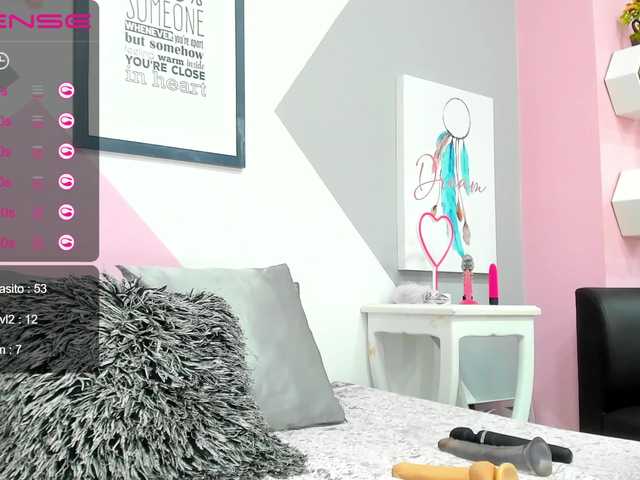 Live sex webcam photo for KaylaGinger #271281142