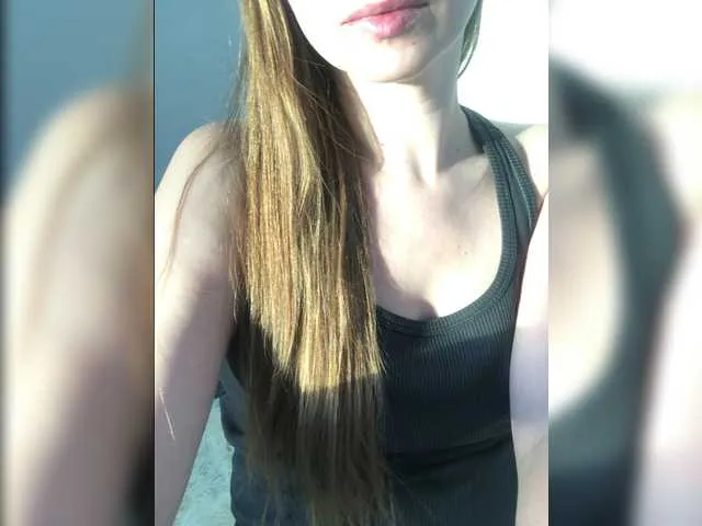 Live sex webcam photo for -Jolly- #271272963