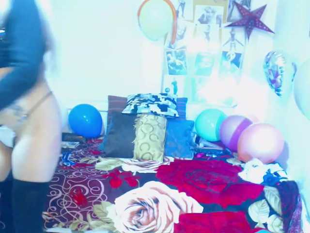 Live sex webcam photo for karlagrey #271270381