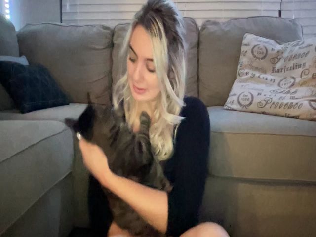 Live sex webcam photo for Sammy_gray #271272164