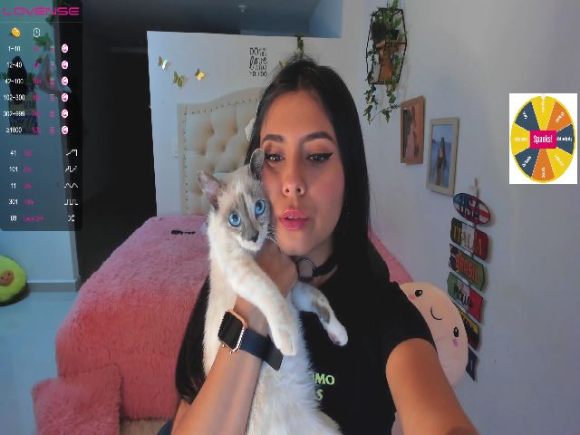 Live sex webcam photo for Gypsy_sexy1 #271271193