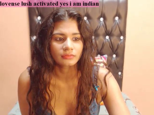 Live sex webcam photo for PARADISEQEEN #271282977