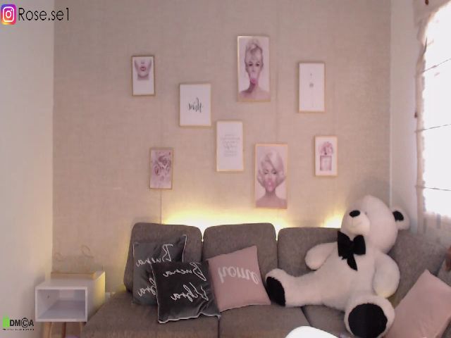 Live sex webcam photo for Rose_se #271282790