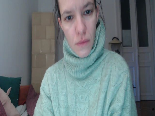 Live sex webcam photo for PetitePinkie #271284515