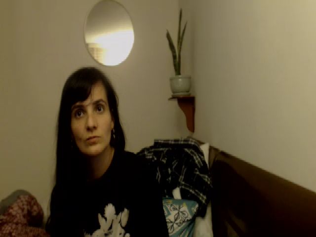 Live sex webcam photo for isabellazee2 #271271542