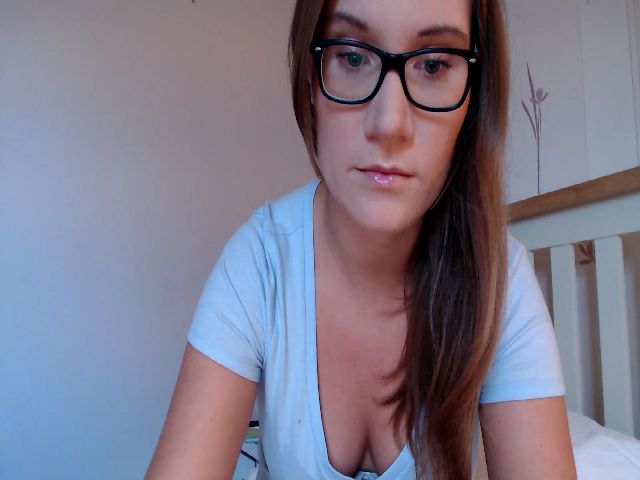 Live sex webcam photo for JennyMFC #271278575