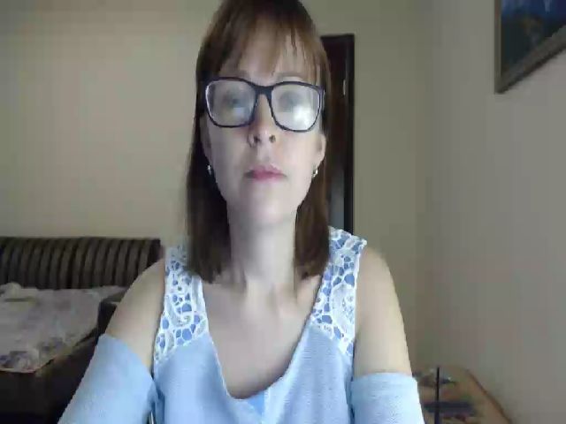 Live sex webcam photo for SmallUniverse #271275426