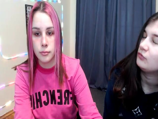 Live sex webcam photo for PolliMilk #271274452