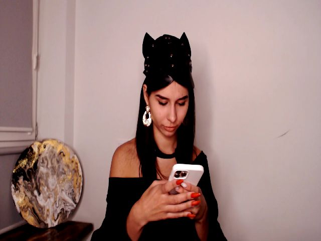Live sex webcam photo for LeValeriya #271278787