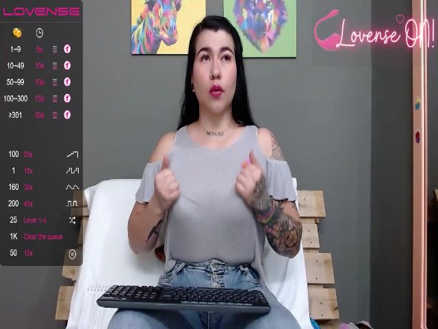 Live sex webcam photo for Jessica_x51 #271282357