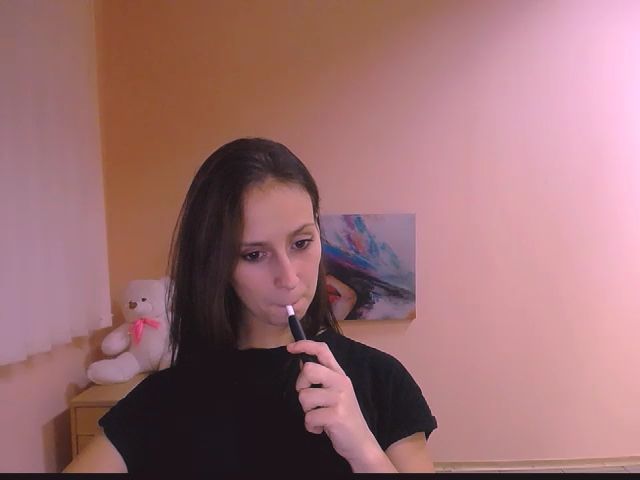 Live sex webcam photo for CuddliesNikki #271283990