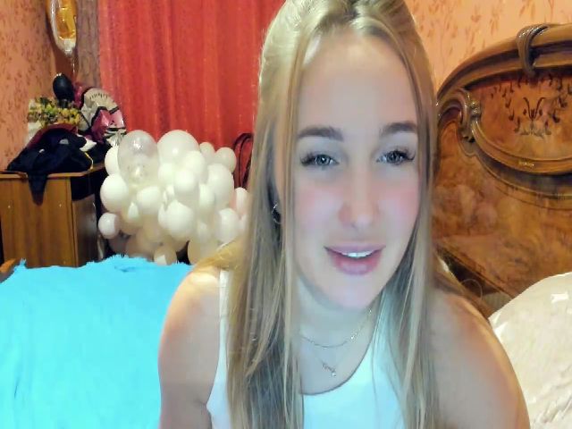 Live sex webcam photo for Gold__Dream #271283300